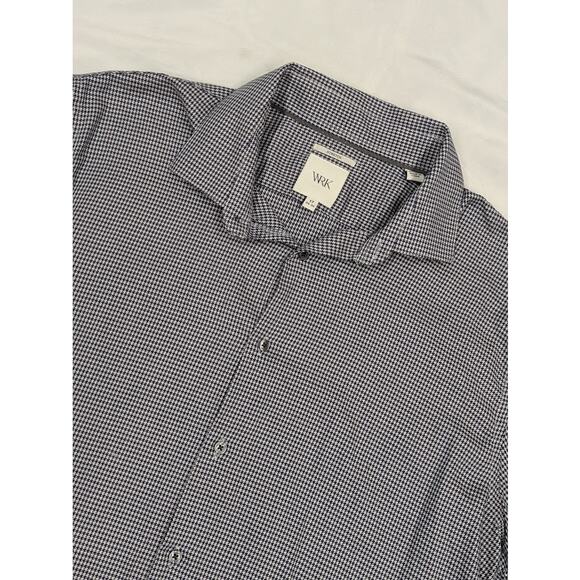 WRK Button Down Long Sleeve Shirt Mens neck 17 sz 34 White Navy 4 Way Stretch - Picture 1 of 8
